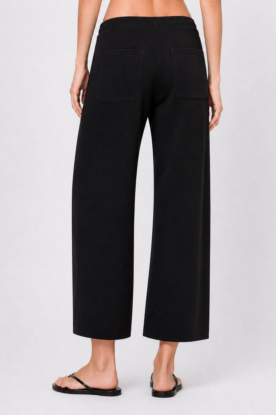 En Route Cropped Pant - BLACK