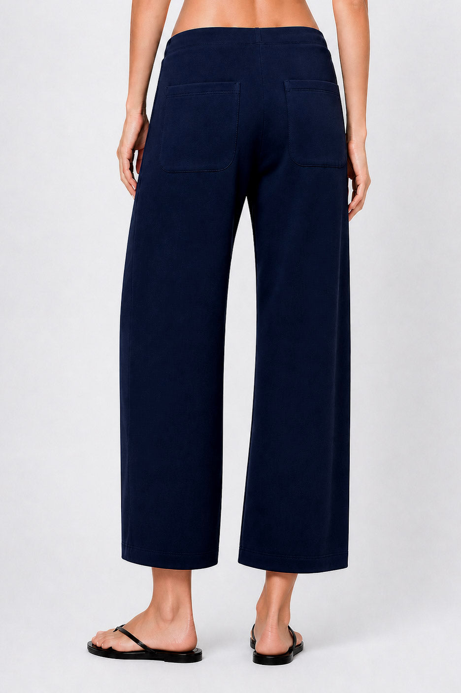 En Route Cropped Pant - NAVY