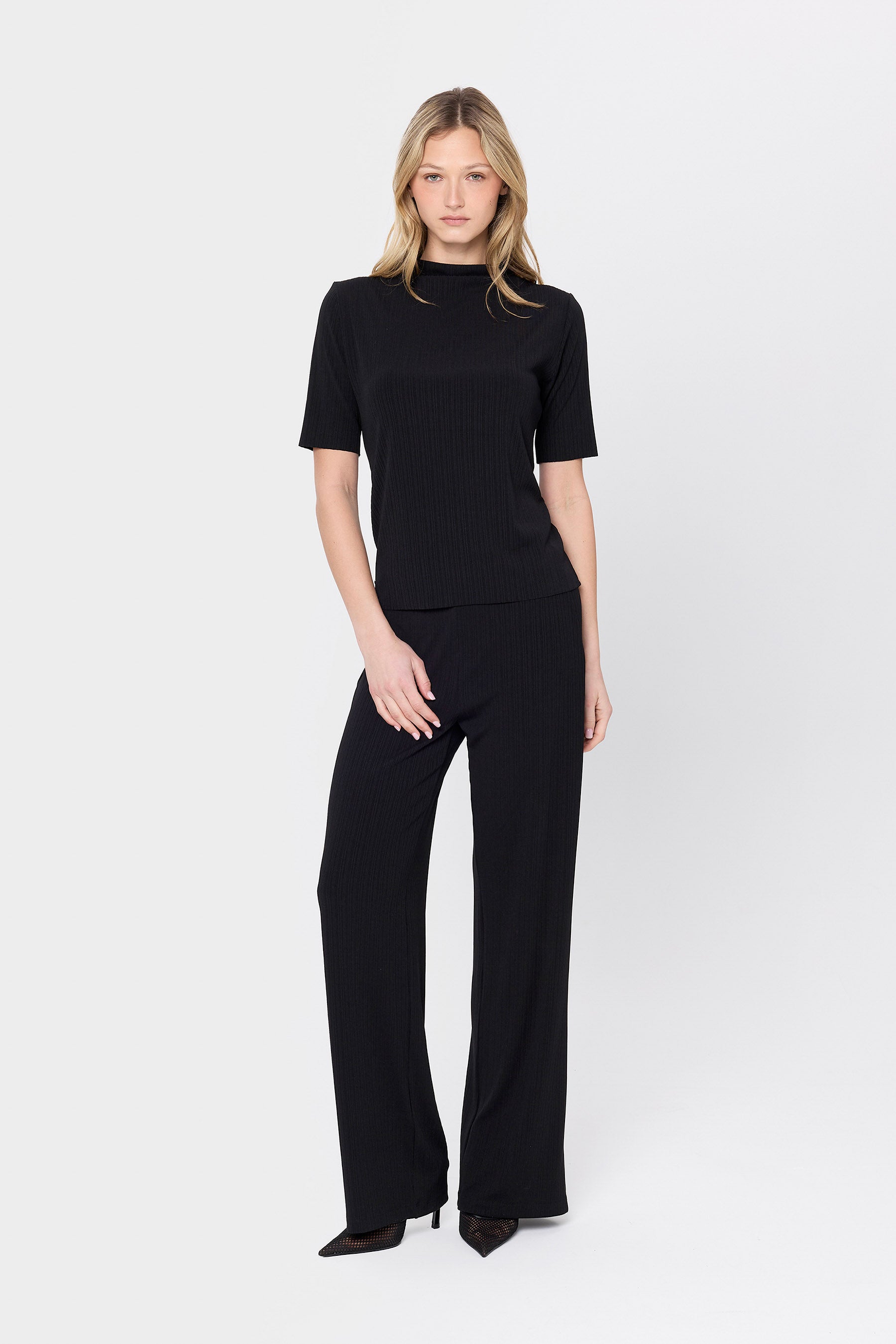 Tokyo Frame Top - BLACK