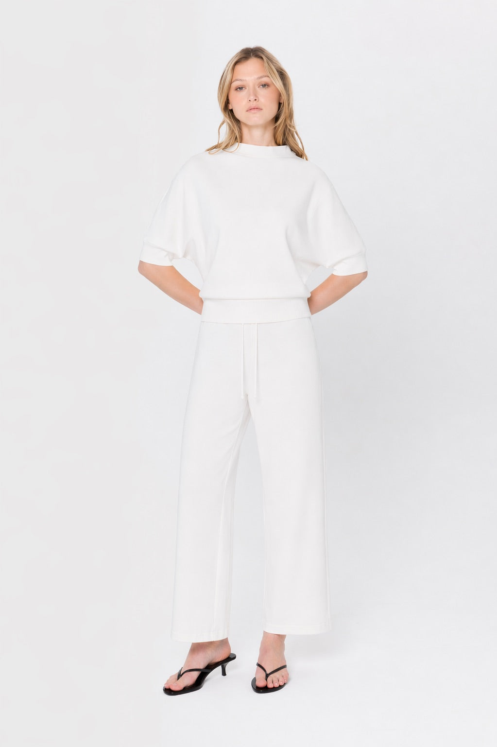 En Route Essential Top - OFF WHITE